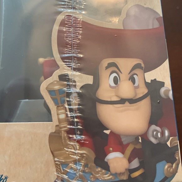 Funko Disney 65th Anniversary Mini Figure - Captain Hook - Picture 2 of 3